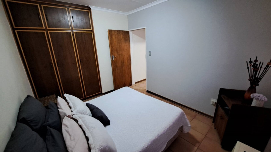 3 Bedroom Property for Sale in Langenhovenpark Free State